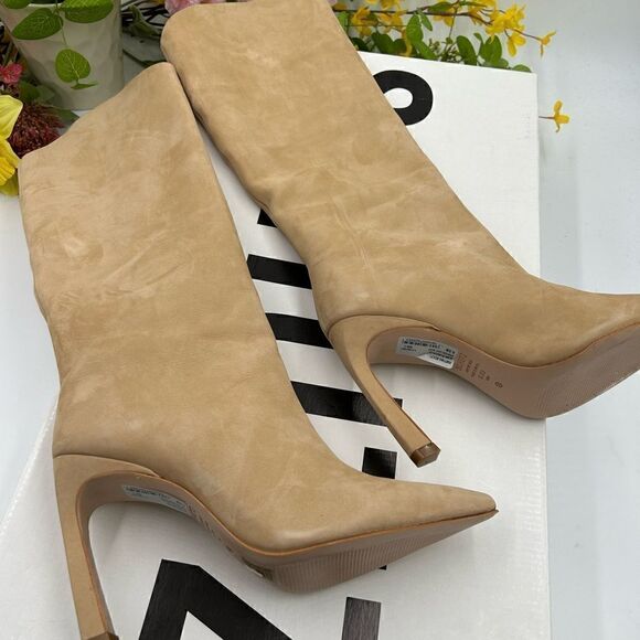 SOLD!!!!!!!!       Women’s Schutz suede boots tan size 6.5 made in Brazil - Picture 6 of 7